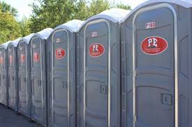 Best Portable Shower Rental  in Huron, CA
